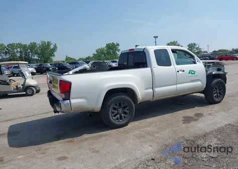 2021 Toyota Tacoma Sr5 V6 z USA, uszkodzony, nr VIN 3TYSZ5AN3MT049514
